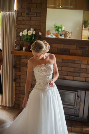 Lauren_Leigh_Country-Wedding_309_005