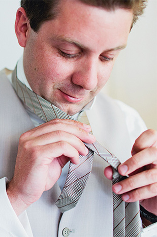Karina_Andrew_Vintage-Country-Wedding_309_011