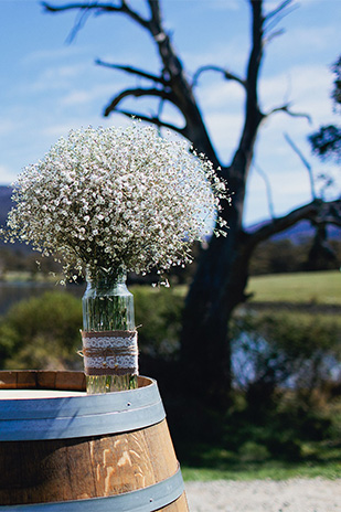 Karina_Andrew_Vintage-Country-Wedding_309_027